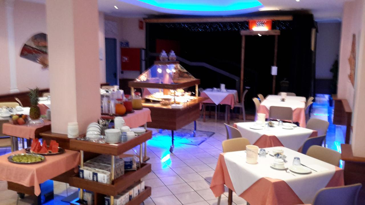 Hotel Patrizia Senigallia Luaran gambar