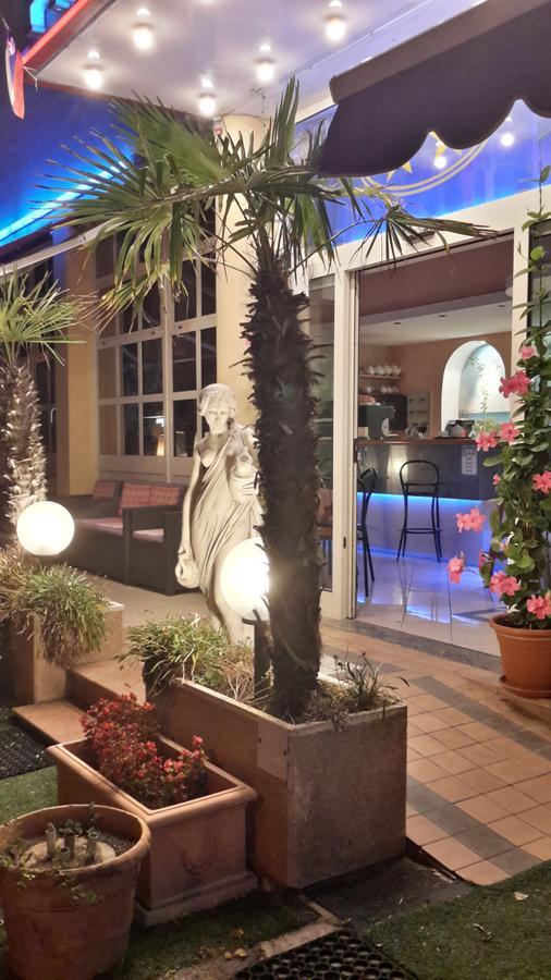 Hotel Patrizia Senigallia Luaran gambar